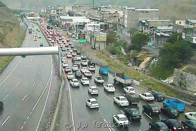ترافیك سنگین در آزادراه قزوین-كرج-تهران و محور شهریار-تهران