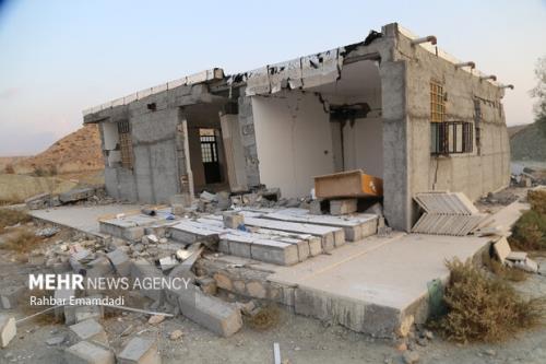 ۵۰ گروه جهادی به کمک زلزله زدگان هرمزگان شتافتند