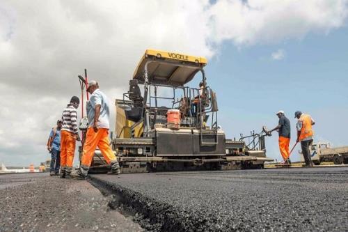 سال جاری 300 کیلومتر آزادراه ایجاد می شود، 700 کیلومتر بزرگراه