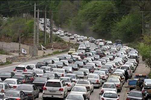 ترافیک ادامه دار در جاده چالوس