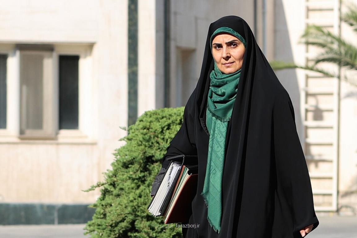 استیضاح وزیر راه و شهرسازی سیاسی است