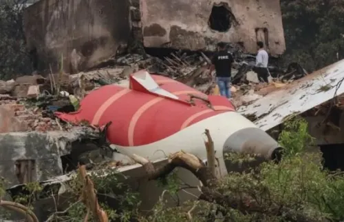 دیدار بازرسان هندی و آمریکایی در رابطه با سقوط هواپیمای ایر ایندیا