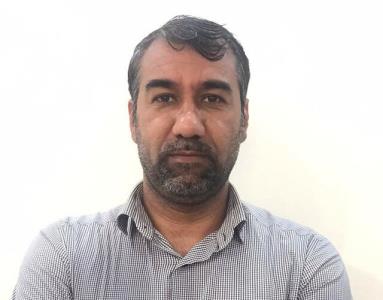 پشتوانه سیاسی ندارم